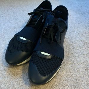Balenciaga race runner navy and black NWOT